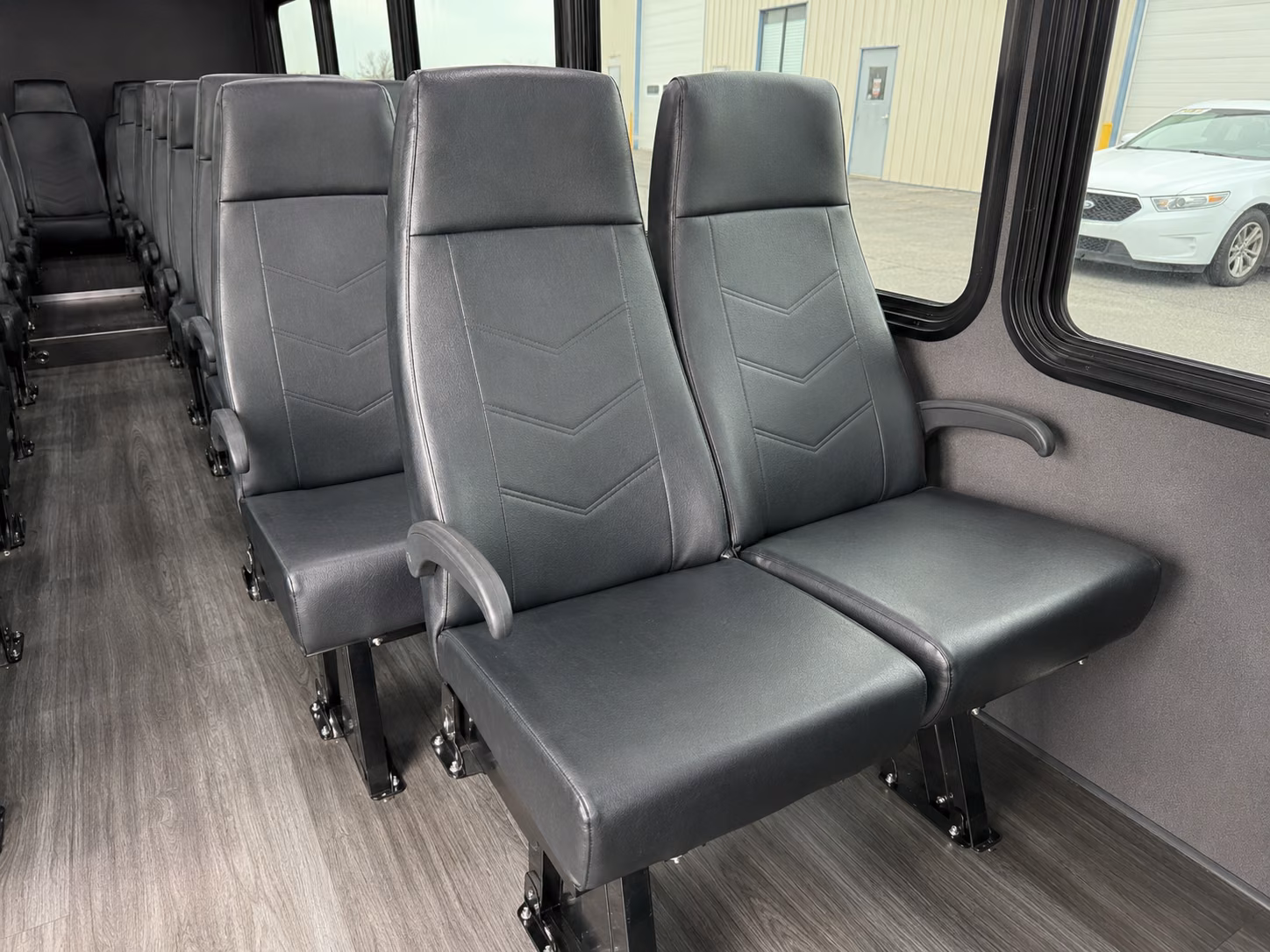 airport transfers for corporate groups and vips