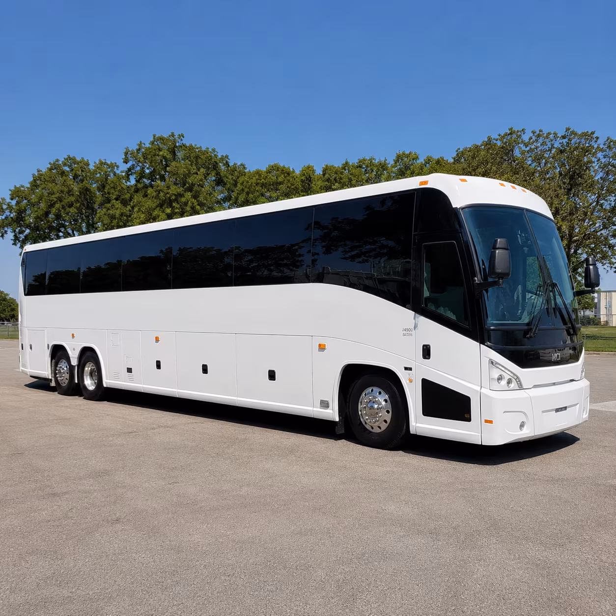 private charter buses for layovers in warren
