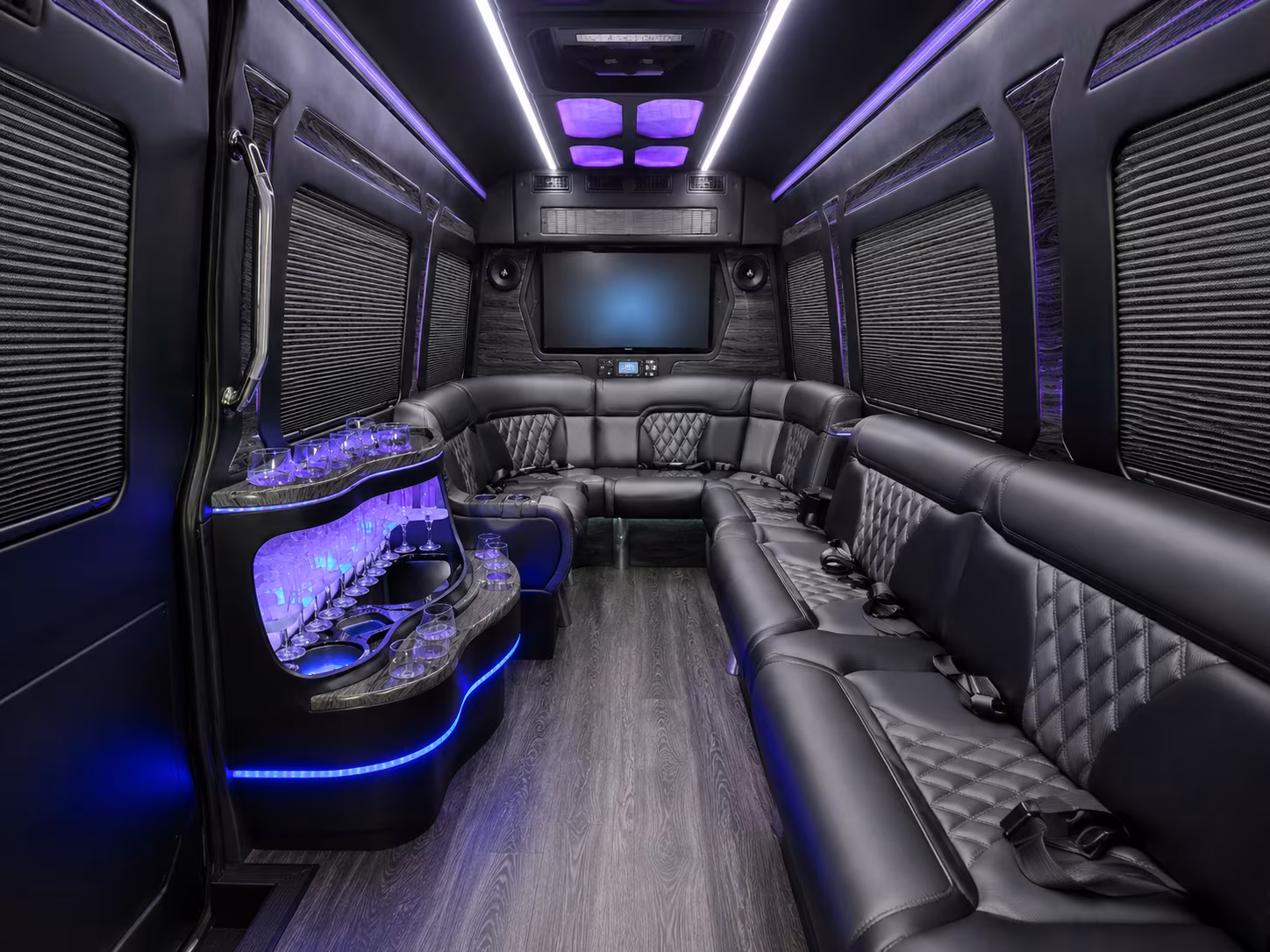 warren custom day trip and driving tour bus rentals