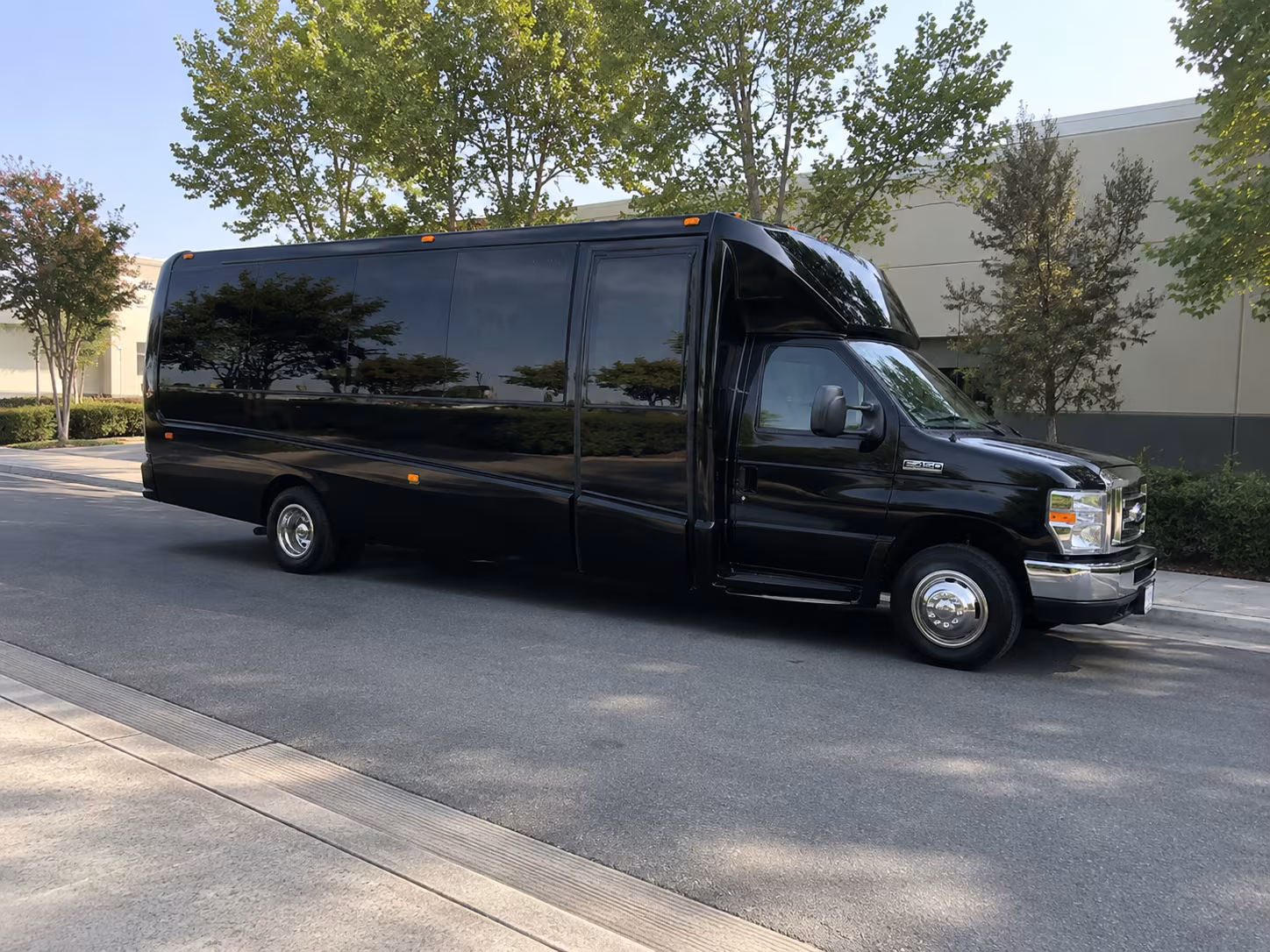 warren wedding quinceanera and celebration bus rentals